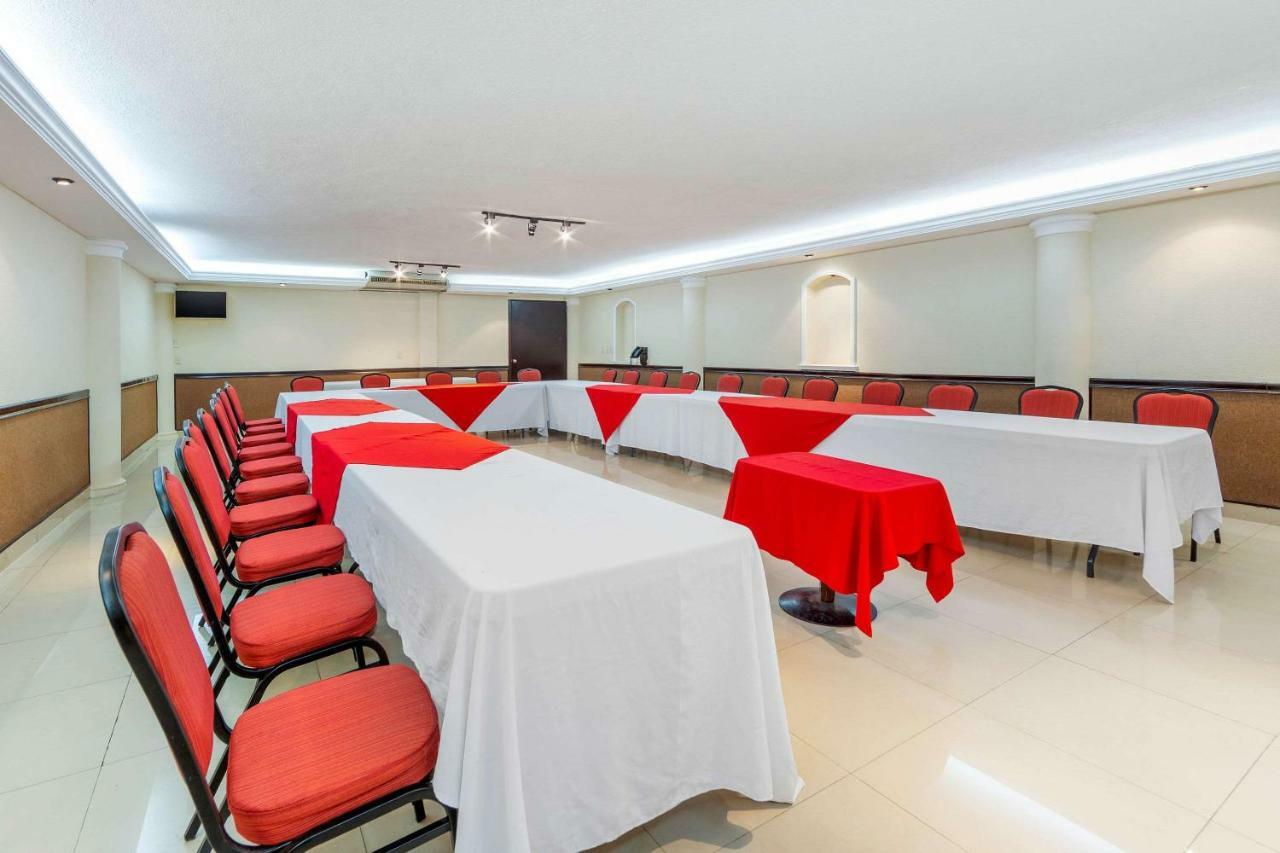 Quality Inn Tuxtla Gutiérrez Zewnętrze zdjęcie